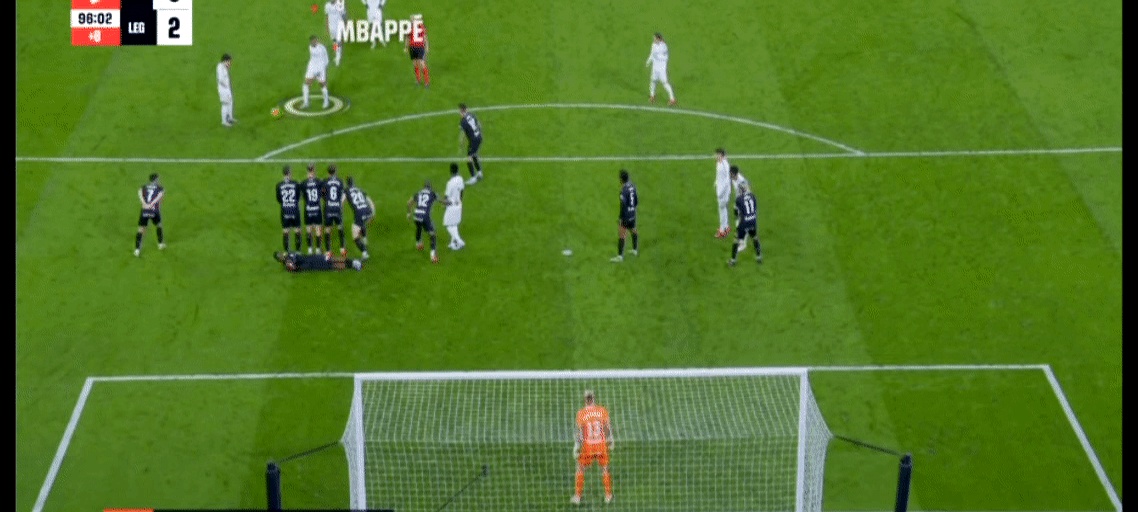 熊猫直播-关于姆巴佩在塞尔维亚队比赛中回归赛场，逆转引发热议！的信息